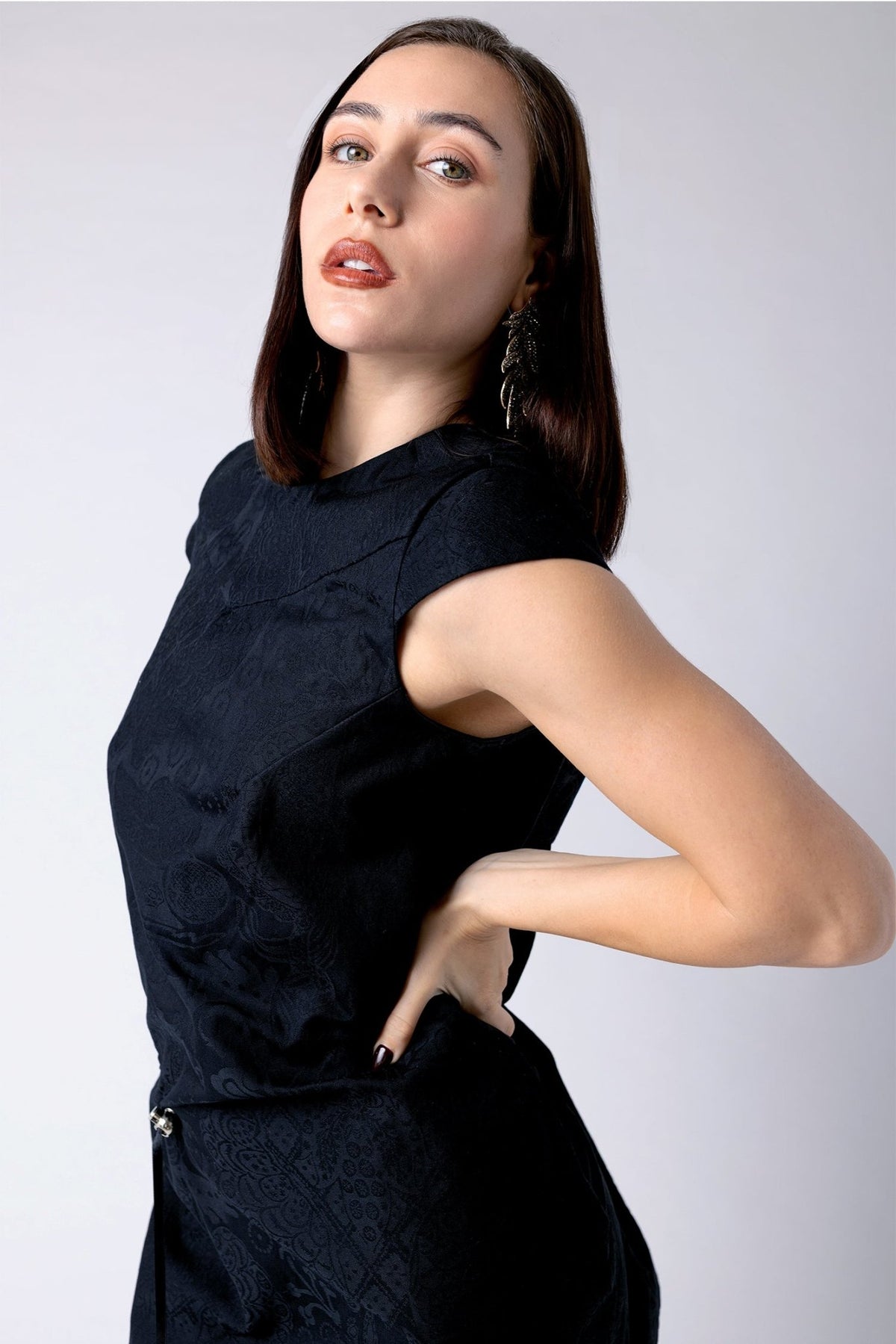 Open back asymmetrical jacquard dress - Nicole Quadrio